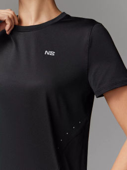 Футболка из микросетки