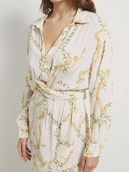 G?mlek Yaka Desenli Elbise