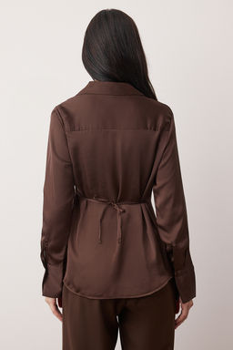 Koyu Kahverengi Saten Dugme Detayl? Dokumlu Regular Kal?p Gomlek TWOAW26GO00115 - Trendyolmilla фото 4