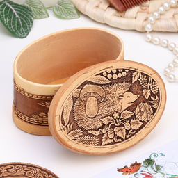 Шкатулка для украшений «Ёжик-чудак», овал, 12×8.5×6.5 см, береста