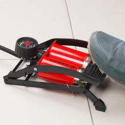 Насос ножной с манометром COMIRON FUJIN 2, стальной корпус, два поршня 55*110мм., вес 1,2 кг. /уп 10/ - Галеонтрейд фото 16