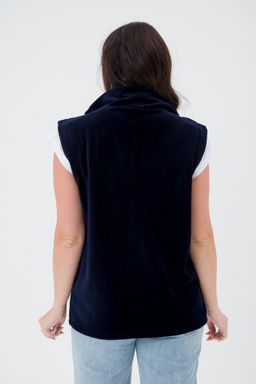 Жилет женский из велюра синий - Амадэль фото 4