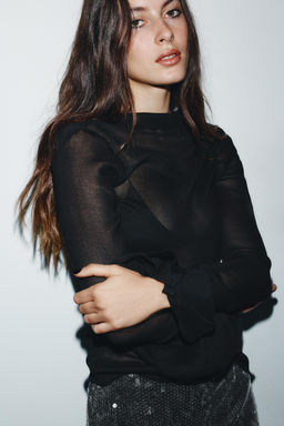 RUFFLED CONTRAST TOP - Zara фото 3