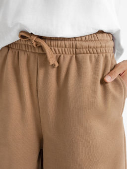 Шорты женские бежевые крем -брюле 332316 - Mark formelle фото 4