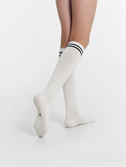 Цена за 5 пар! Гольфы для девочек белые с черными полосками