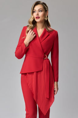 Костюм из жакета и брюк