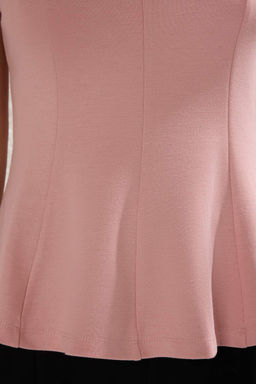 Trendyolmilla Siyah Kal?n Ask?l? Havuz Yaka Belden Oturmal? Peplum Orme Bluz TWOSS25BZ00526  фото 7