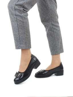 06-DYL74-D1 BLACK Туфли женские (натуральная кожа)