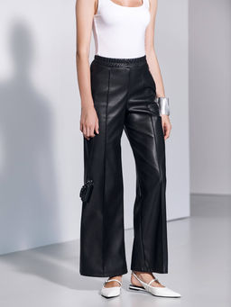 CONTE Свободные прямые брюки из экокожи с карманами LBK 2967 black - Conte elegant фото 2