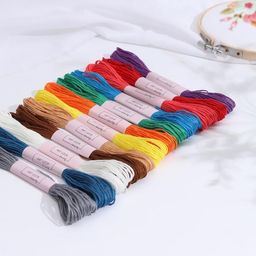 Цена за 2 шт. Набор ниток мулине №2, 8 1 м, 12 шт