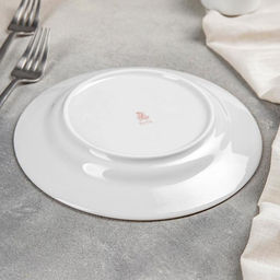 Тарелка фарфоровая «Бомонд», d=20 см, белая