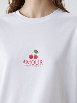 Bisiklet Yaka Kiraz Bask?l? Kad?n Ti??rt