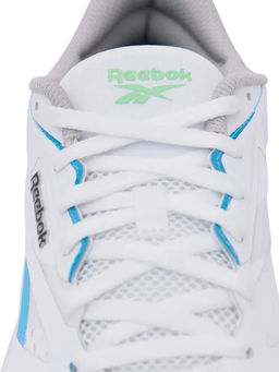 Кроссовки взрослые