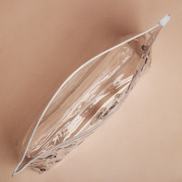 Цена за 2 шт. Косметичка из прозрачного PVC 21×2×14 см «Панда»