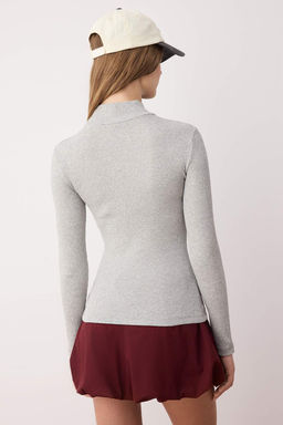 Gri Fitted/Vucuda Oturan Dik Yaka Uzun Kol Fitilli Esnek Orme Bluz TWOAW21BZ0423