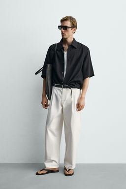CAMISA FLUIDA TEXTURA / Negro