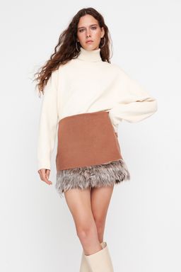 TRENDYOLMILLA Limited Edition Camel Etek Ucu Pelus Detayl? Super Mini Dokuma Etek TWOAW23ET00300  фото 3