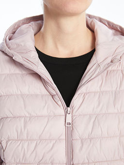 Kap??onlu Kad?n ?i?me Mont