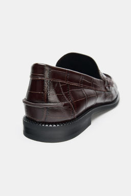 EMBOSSED LEATHER LOAFERS - Zara фото 13