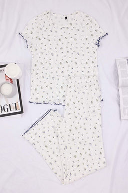Beyaz %100 Pamuklu Cicekli Baby Overloklu Fitilli/Pointel Orme Pijama Tak?m? THMSS26PT00012 - Trendyolmilla фото 5