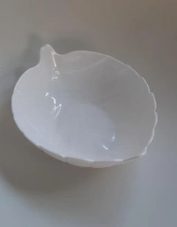 Салатник из белой стеклокерамики с рельефным рисунком Asti Лист 17.8см 0001D10/50-SK - Delta фото 9