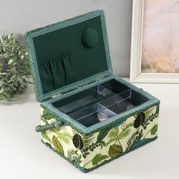 Шкатулка для рукоделия и шитья «Тропические листья на зелёном», хранение ниток, иголок, мелочи, 19×26×14.5 см