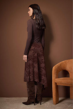 Kahverengi Asimetrik Flok Bask?l? Skater Esnek Tul Orme Etek TWOAW26ET00156 - Trendyolmilla фото 4