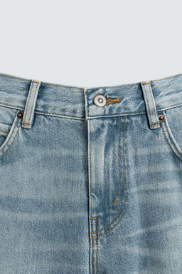 FLARE FIT JEANS