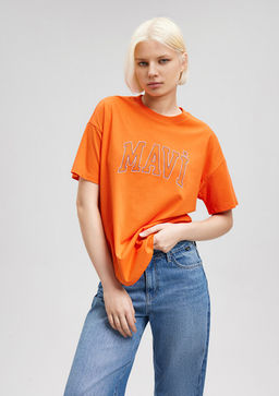 Mavi Logo Bask?l? Turuncu Tisort