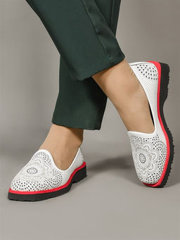 Туфли модельные на выход и на работу 210-06-08