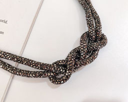 Колье из страз