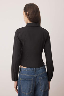 Siyah Onu Fermuar Detayl? Fitted Gomlek TWOAW26GO00011 - Trendyolmilla фото 4