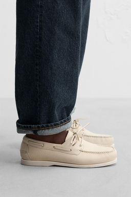 LIMITED EDITION LEATHER DECK SHOES