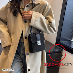 Мини-сумка женская со стразами