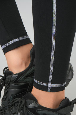 Женский костюм с легинсами Happyfox