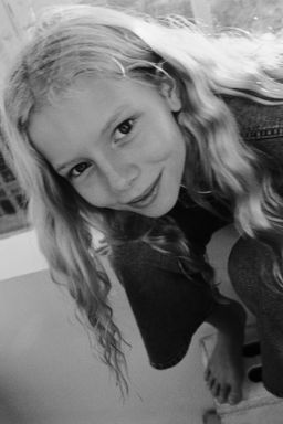 FLARED JEANS WITH POCKETS - Zara фото 2