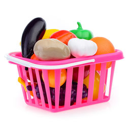 Набор "Фрукты и овощи" в корзине 17 пред.