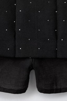RHINESTONE BOX PLEAT BERMUDA SKORT