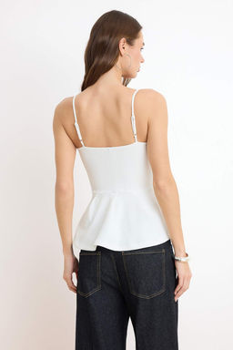 Ekru Peplum Kare Yaka Ince Ask?l? Kolsuz Scuba Krep Orme Bluz TWOSS26BZ00024 - Trendyolmilla фото 4