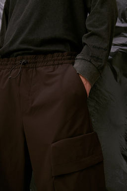 Pantalon outdoor repelente al agua Relaxed Fit - H&m фото 2