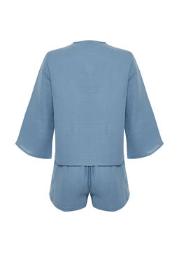 Mavi %100 Pamuklu Baglama/Kurdele/Fiyonk Detayl? Muslin Sortlu Dokuma Pijama Tak?m? THMSS24PT00077