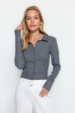 Antrasit Dugme Detayl? Vucuda Oturan Crop Polo Yaka Fitilli Esnek Orme Bluz TWOAW22BZ0522