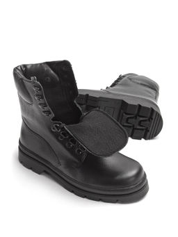 Ботинки Ионесси