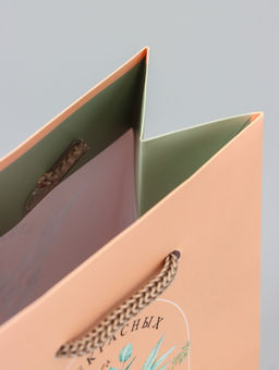 Цена за 4 шт. Пакет подарочный ламинированный Счастье 11.5?14.5?6.5 см