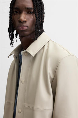 LEATHER EFFECT JACKET - Zara фото 6