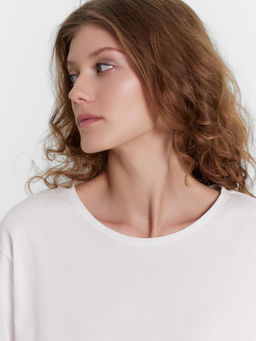 Джемпер женский в белом цвете белый 122768 - Mark formelle фото 5