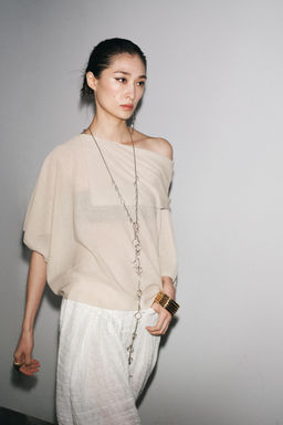 PLAIN KNIT LAYERED TOP