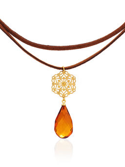 Чокер с подвеской из натурального янтаря и ажурным декором