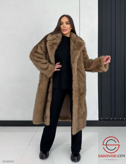 Шуба женская с искусственным мехом