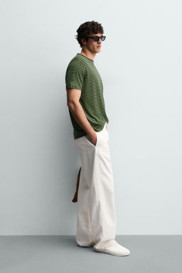 CAMISETA REGULAR FIT RAYAS MEZCLA LINO / Marr?n / Verde